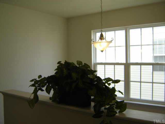 8237 Martello Lane Raleigh, NC 27613 - Photo 5 of 10