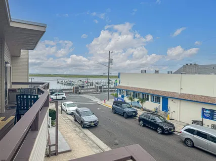 $285,000 | 9600 Amherst Avenue, Unit 7, Margate City, NJ 08402