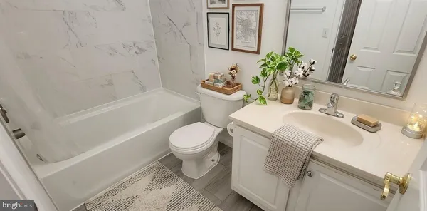 $1,950 | 356 Main Street, Unit 300, Gaithersburg, MD 20878