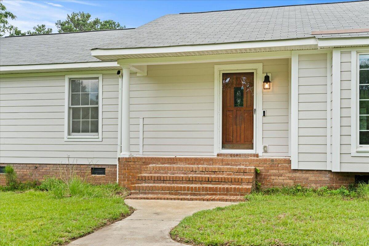 1186 Pointer Drive Manning, SC 29102 - Photo 4 of 40 04-PIX08671
