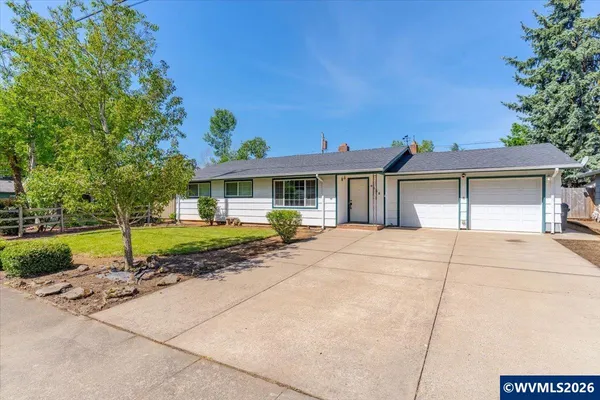 $450,000 | 4335 Lone Oak Road Southeast, Salem, OR 97302