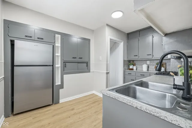 $184,900 | 216 Haverhill Drive, Anderson, IN 46013