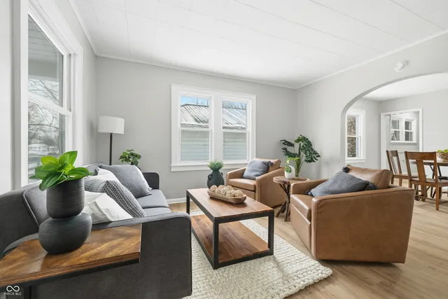 $184,900 | 216 Haverhill Drive, Anderson, IN 46013