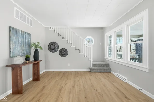 $184,900 | 216 Haverhill Drive, Anderson, IN 46013