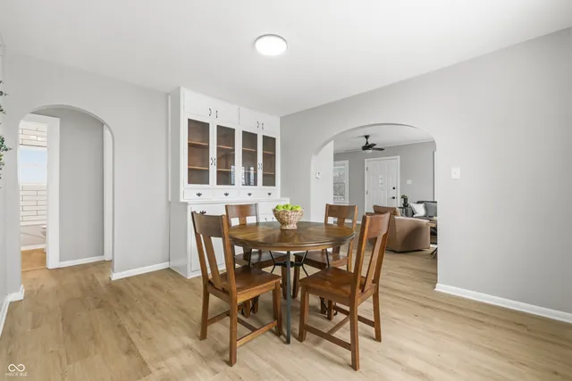 $184,900 | 216 Haverhill Drive, Anderson, IN 46013