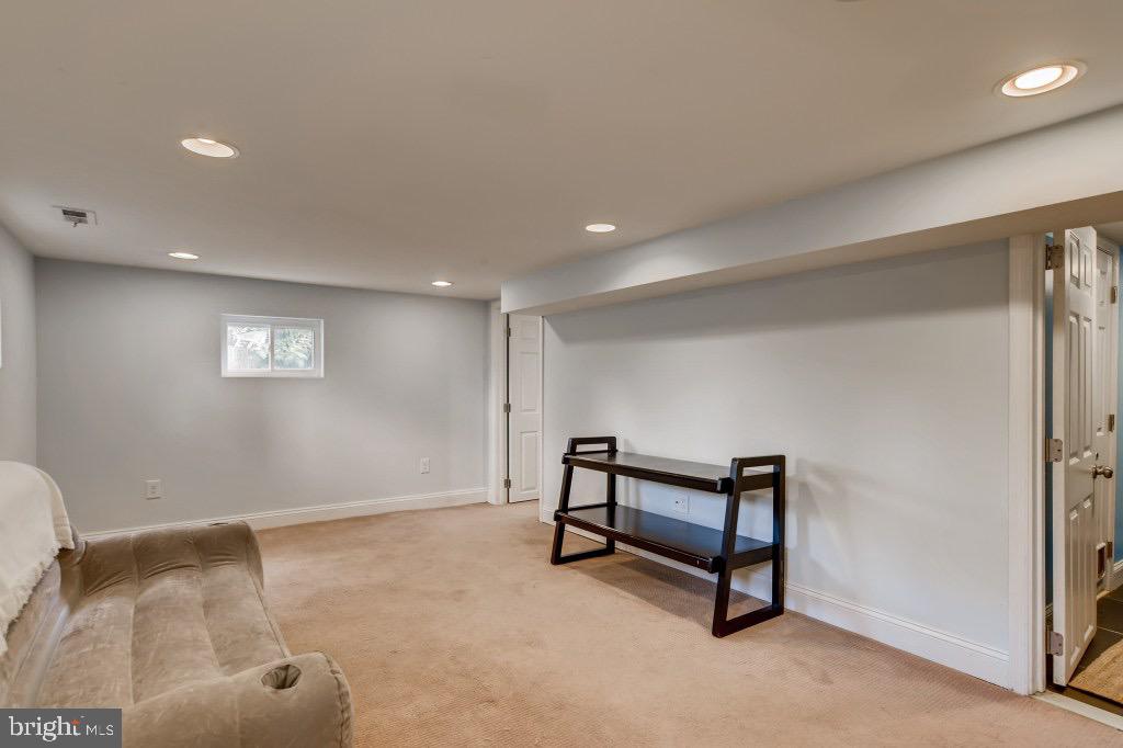 8126 Dalesford Road Baltimore, MD 21234 - Photo 21 of 26 Family room- lower level, waiting to stream movies