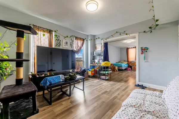 $720,000 | 3651 South Wood Street, Chicago, IL 60609