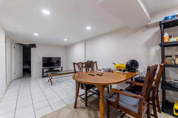 $720,000 | 3651 South Wood Street, Chicago, IL 60609