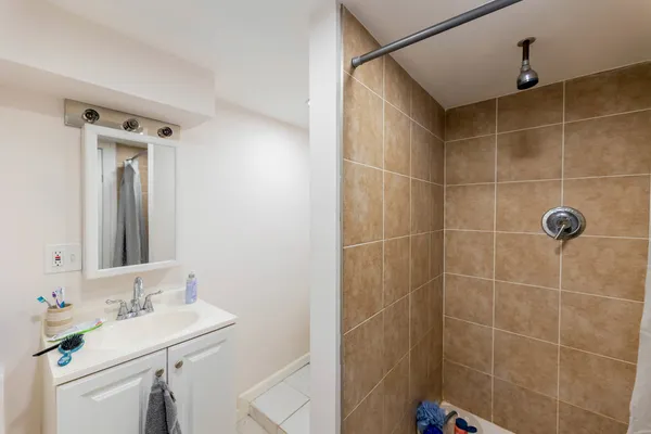 $720,000 | 3651 South Wood Street, Chicago, IL 60609