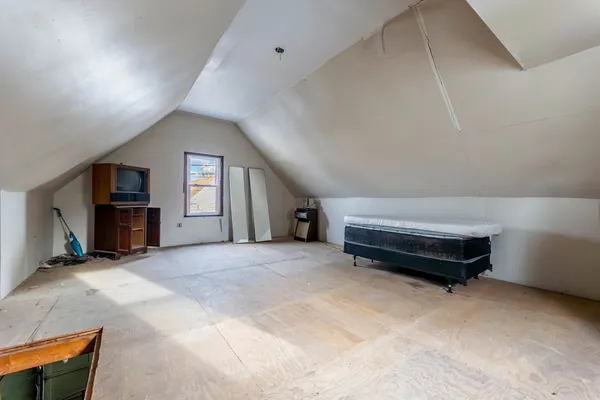 $720,000 | 3651 South Wood Street, Chicago, IL 60609