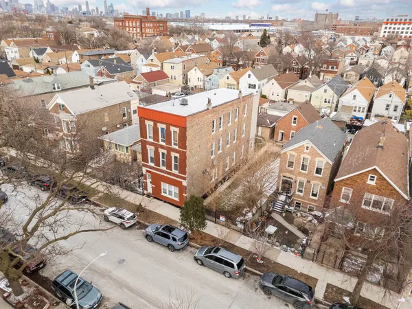 $720,000 | 3651 South Wood Street, Chicago, IL 60609