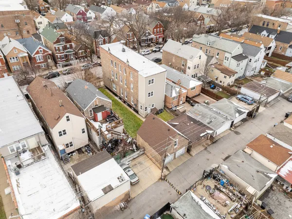 $720,000 | 3651 South Wood Street, Chicago, IL 60609