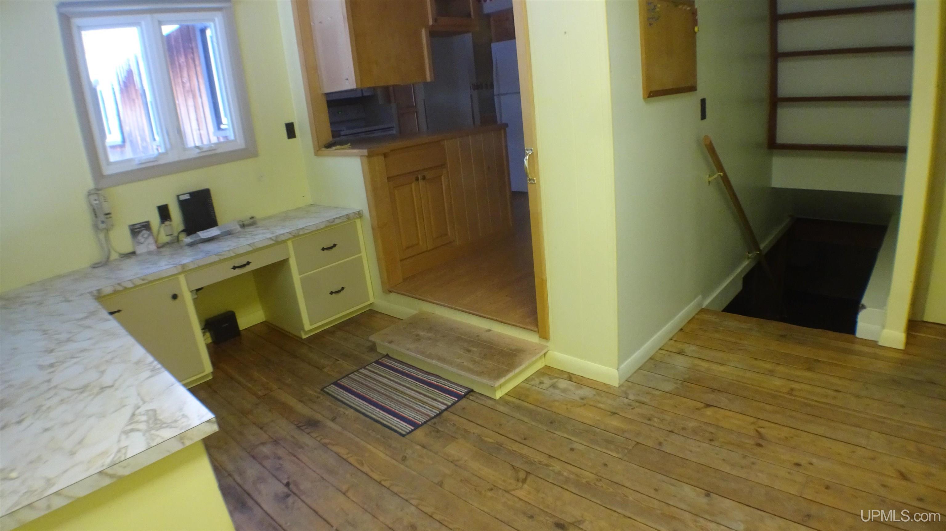 E9466 Lehnen Road Munising, MI 49862 - Photo 11 of 42 Gallery Image 11
