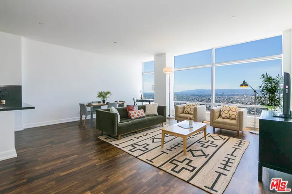$7,750 | 900 West Olympic Boulevard, Unit 28C, Los Angeles, CA 90015