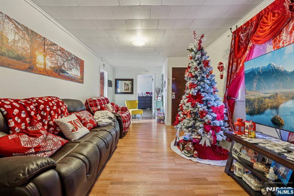 48 Atlantic Street Elizabeth, NJ 07206 - Photo 11 of 25