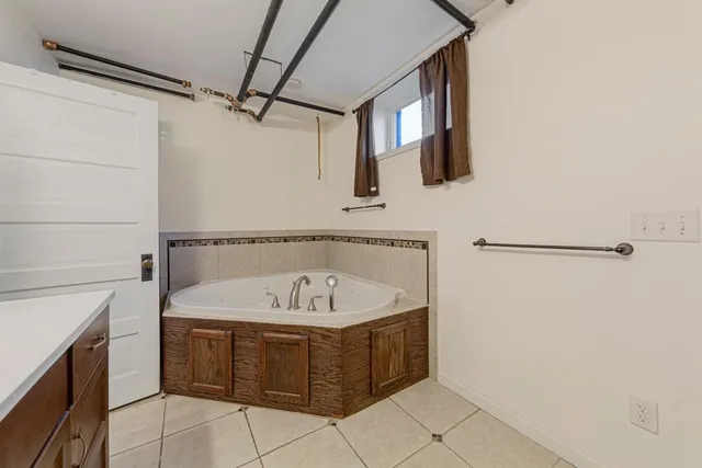 $205,000 | 205 2nd Street Southwest, Blooming Prairie, MN 55917