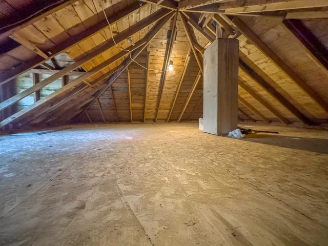 $205,000 | 205 2nd Street Southwest, Blooming Prairie, MN 55917