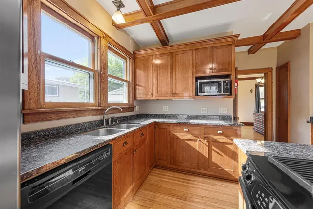 $205,000 | 205 2nd Street Southwest, Blooming Prairie, MN 55917