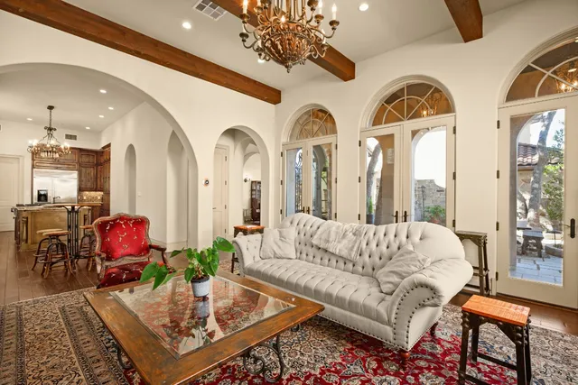 $6,800 | 13240 Villa Montana Way, Austin, TX 78732