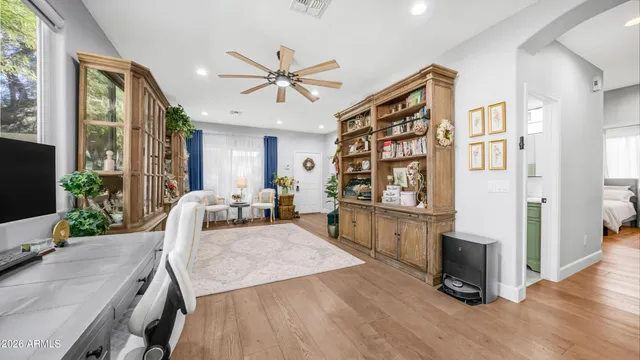 $2,700 | 25084 North 68th Avenue, Peoria, AZ 85383