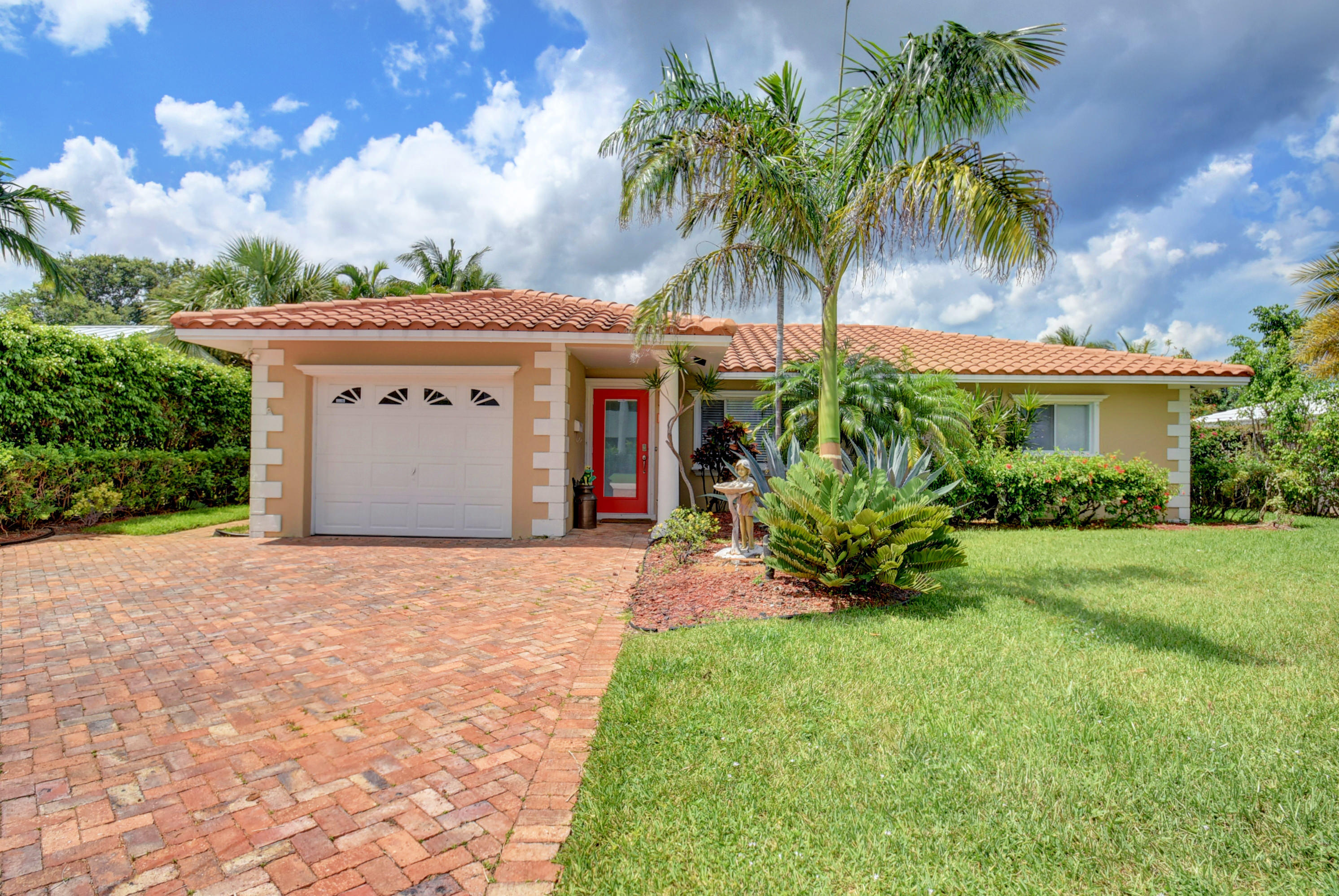 349 Northeast 2nd Street Boca Raton, FL 33432 - Photo 1 of 24 Virtuals1 (13)