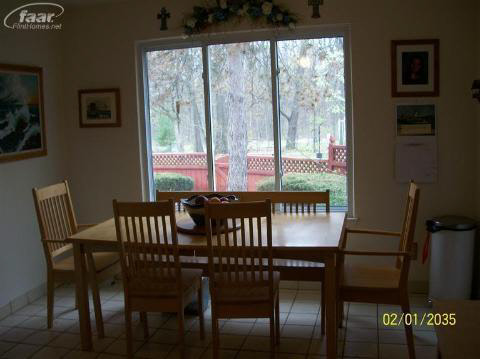 5561 Copley Square Road Grand Blanc, MI 48439 - Photo 5 of 16 20217192-4.JPG