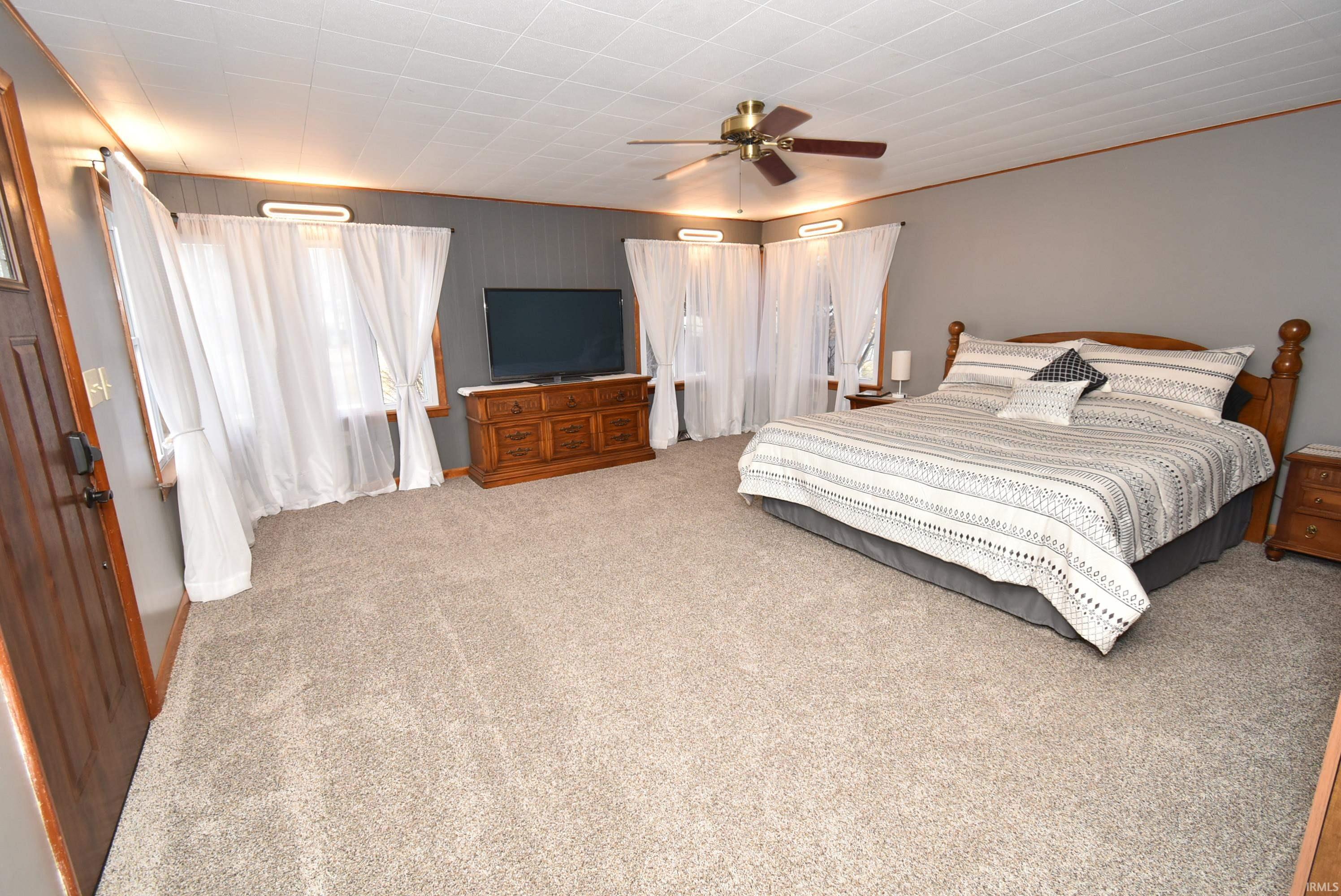 703 South Park Place Fowler, IN 47944 - Photo 20 of 34