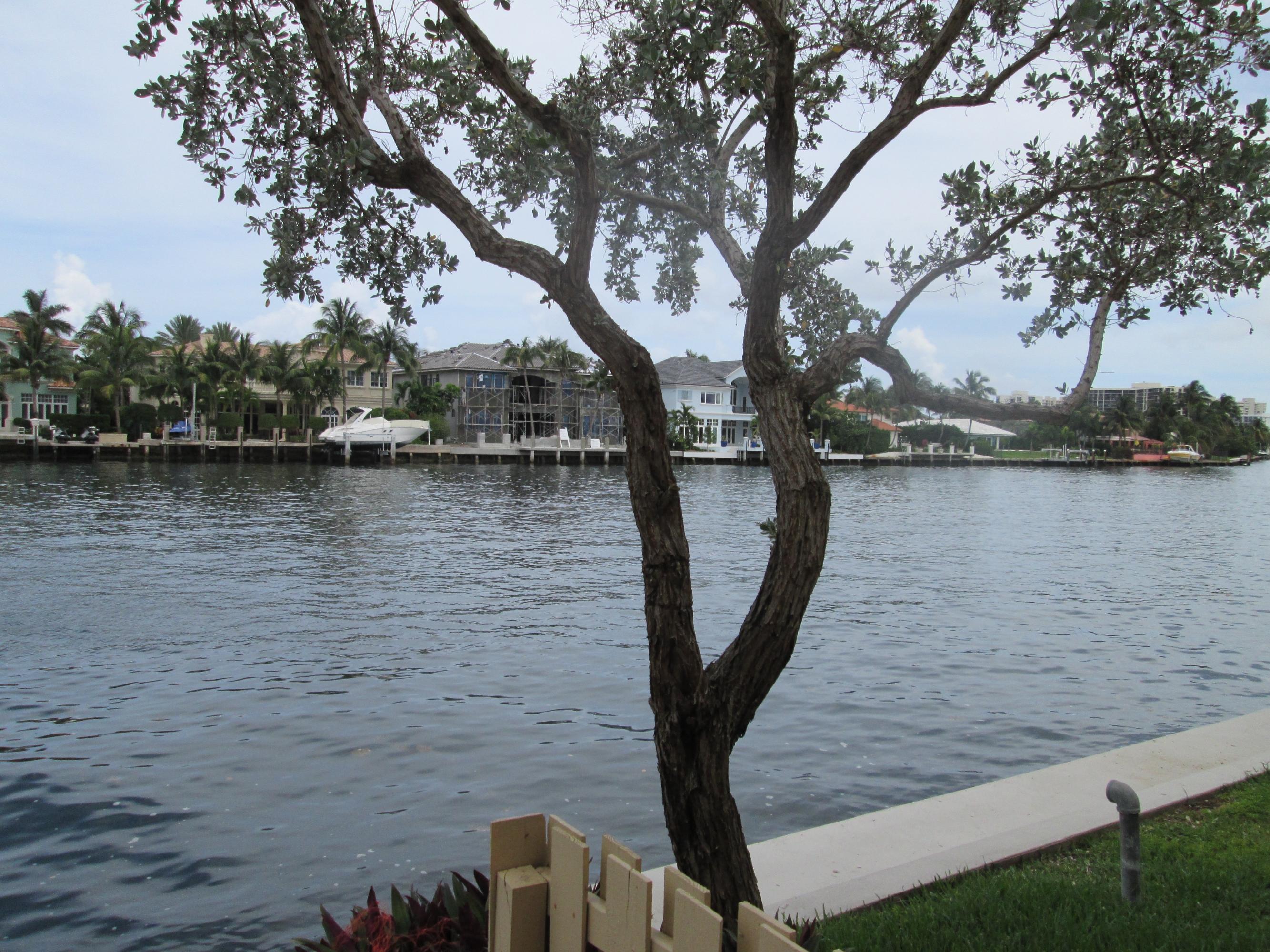 932 Jeffery Street Boca Raton, FL 33487 - Photo 5 of 46 IMG_0013