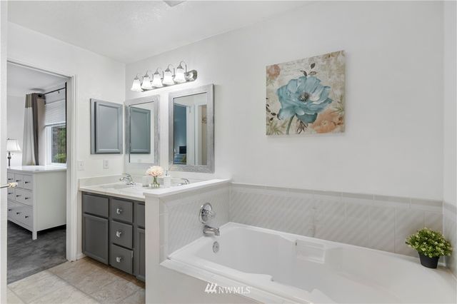 $846,000 | 14805 Northeast 177th Street, Woodinville, WA 98072