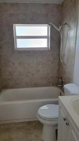 $1,250 | 1913 Delaware Avenue, Unit A, Fort Pierce, FL 34950