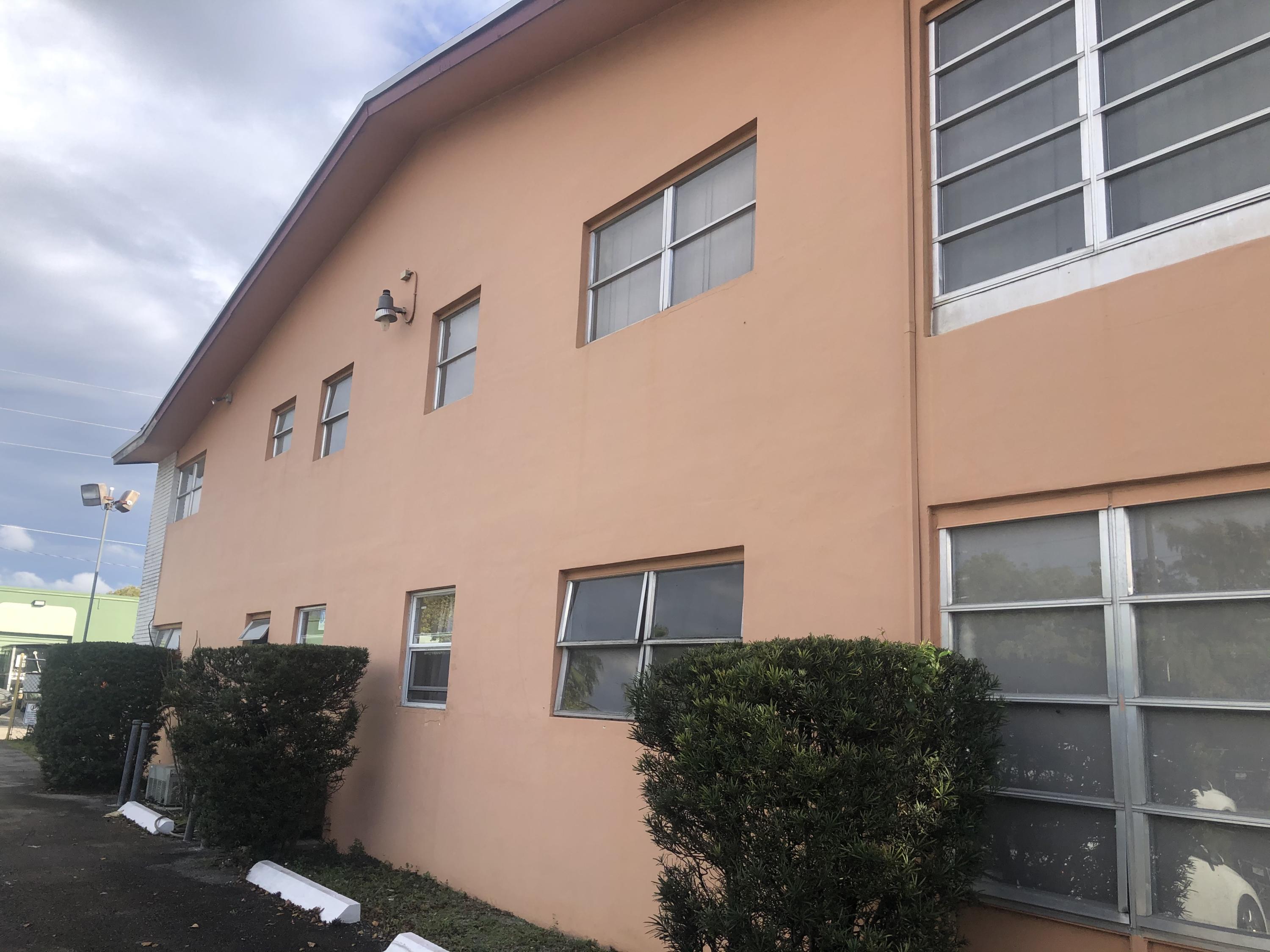 19080 Northeast 3rd Court, Unit 311 North Miami Beach, FL 33179 - Photo 18 of 18 Building exterior