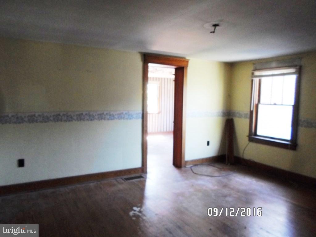 58 York Avenue Spring Grove, PA 17362 - Photo 14 of 21 Gallery Image 14