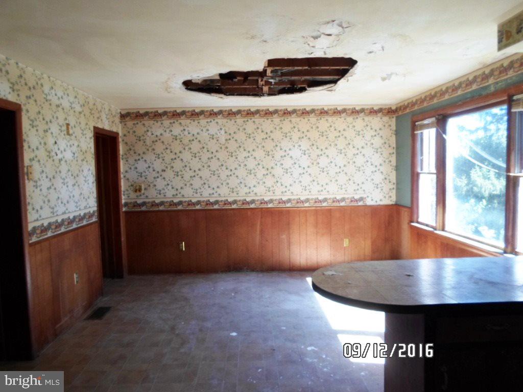 58 York Avenue Spring Grove, PA 17362 - Photo 10 of 21 Gallery Image 10
