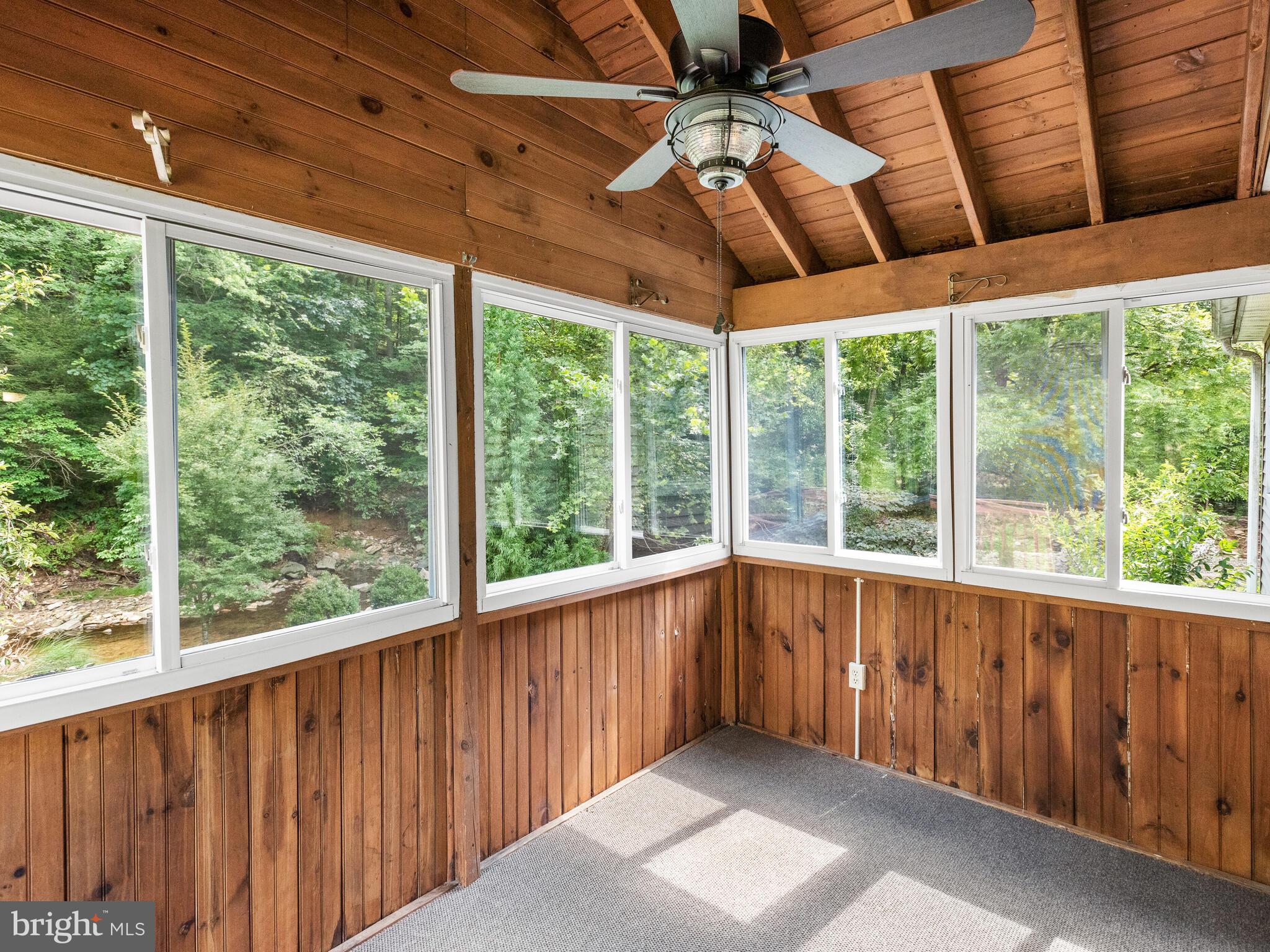 1401 Dowlin Forge Road Downingtown, PA 19335 - Photo 34 of 54 Guest house