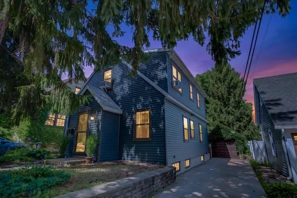 $599,900 | 12 Farley Avenue, Madison, WI 53705