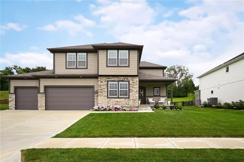 $595,000 | 6987 Glenn Lane, Parkville, MO 64152