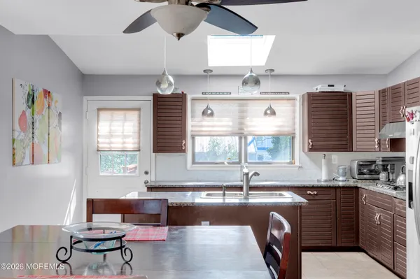 $663,000 | 119 Maple Street, Toms River, NJ 08753