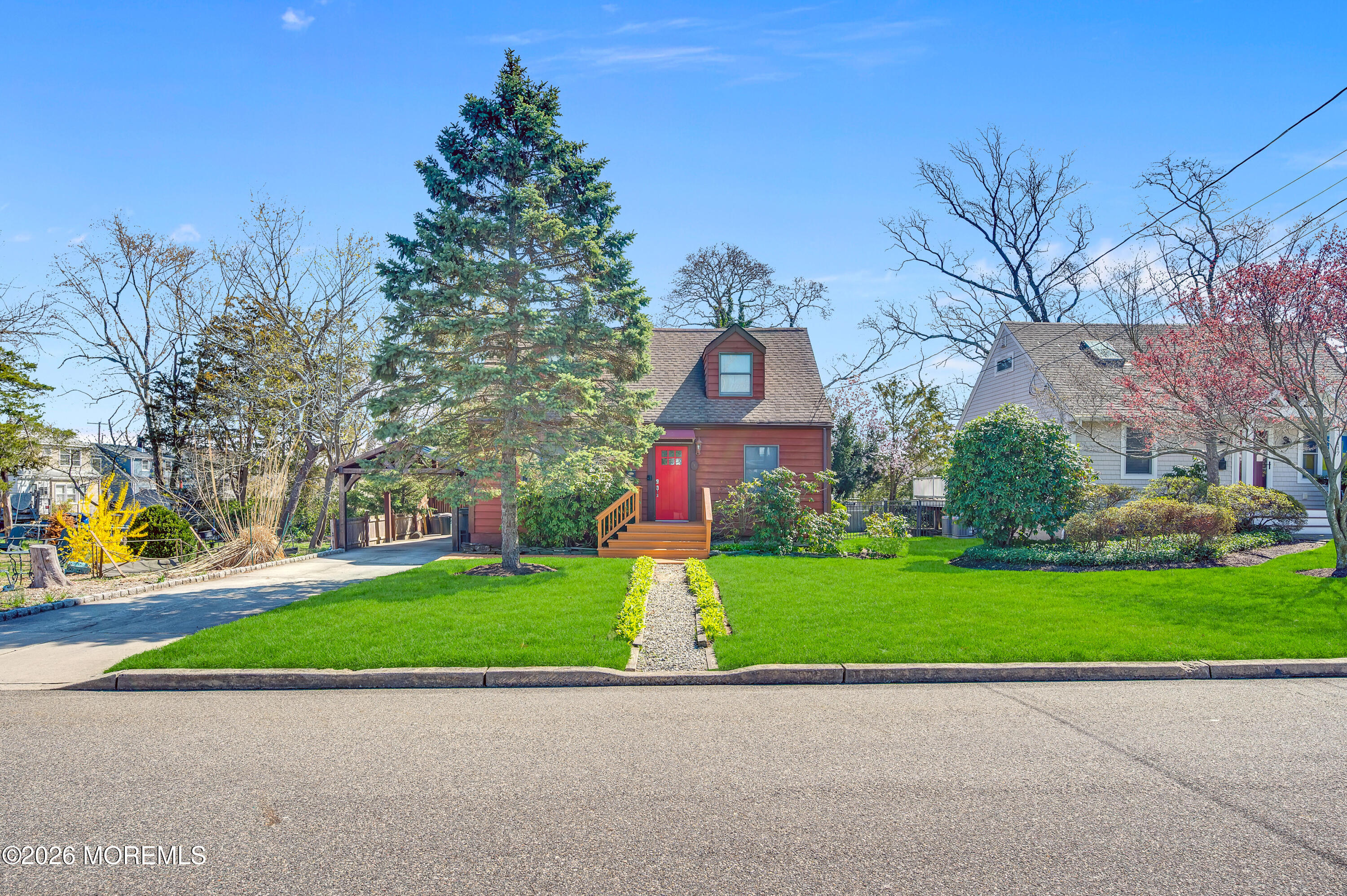 119 Maple Street Toms River, NJ 08753 - Photo 5 of 61 Front 9