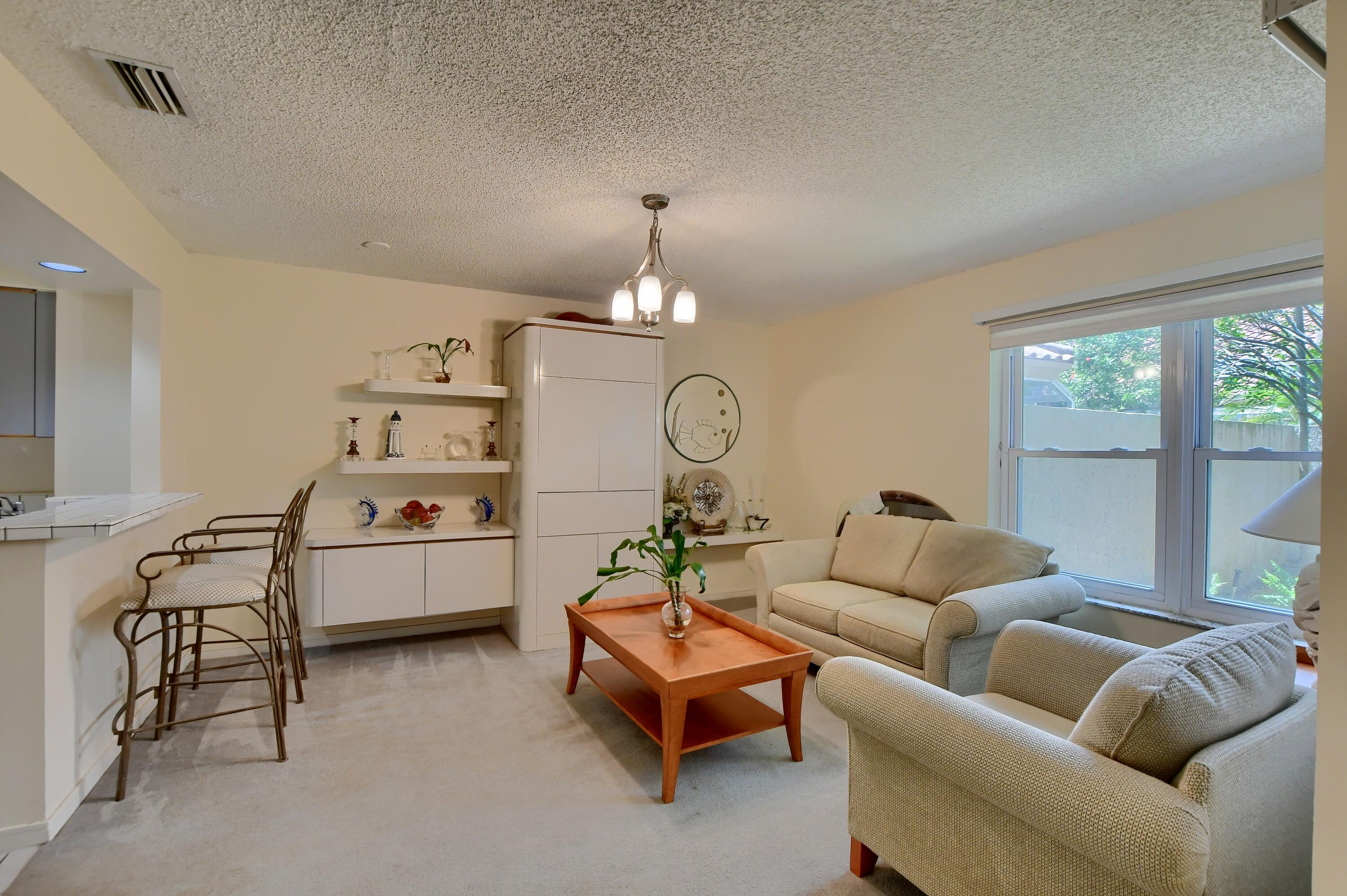 5241 Majorca Club Drive Boca Raton, FL 33486 - Photo 18 of 44 FAMILY ROOM