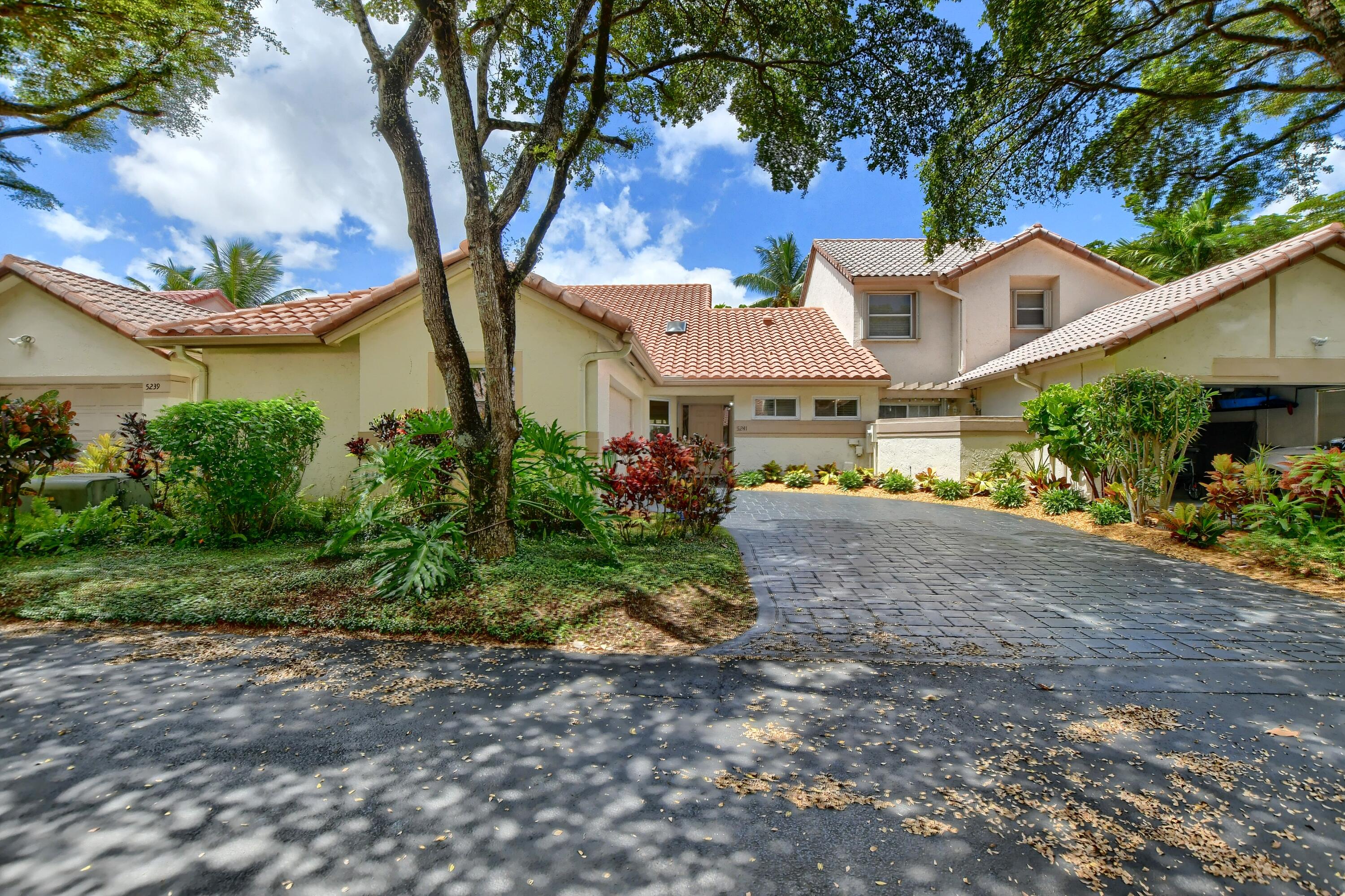 5241 Majorca Club Drive Boca Raton, FL 33486 - Photo 2 of 44 FRONT EXTERIOR