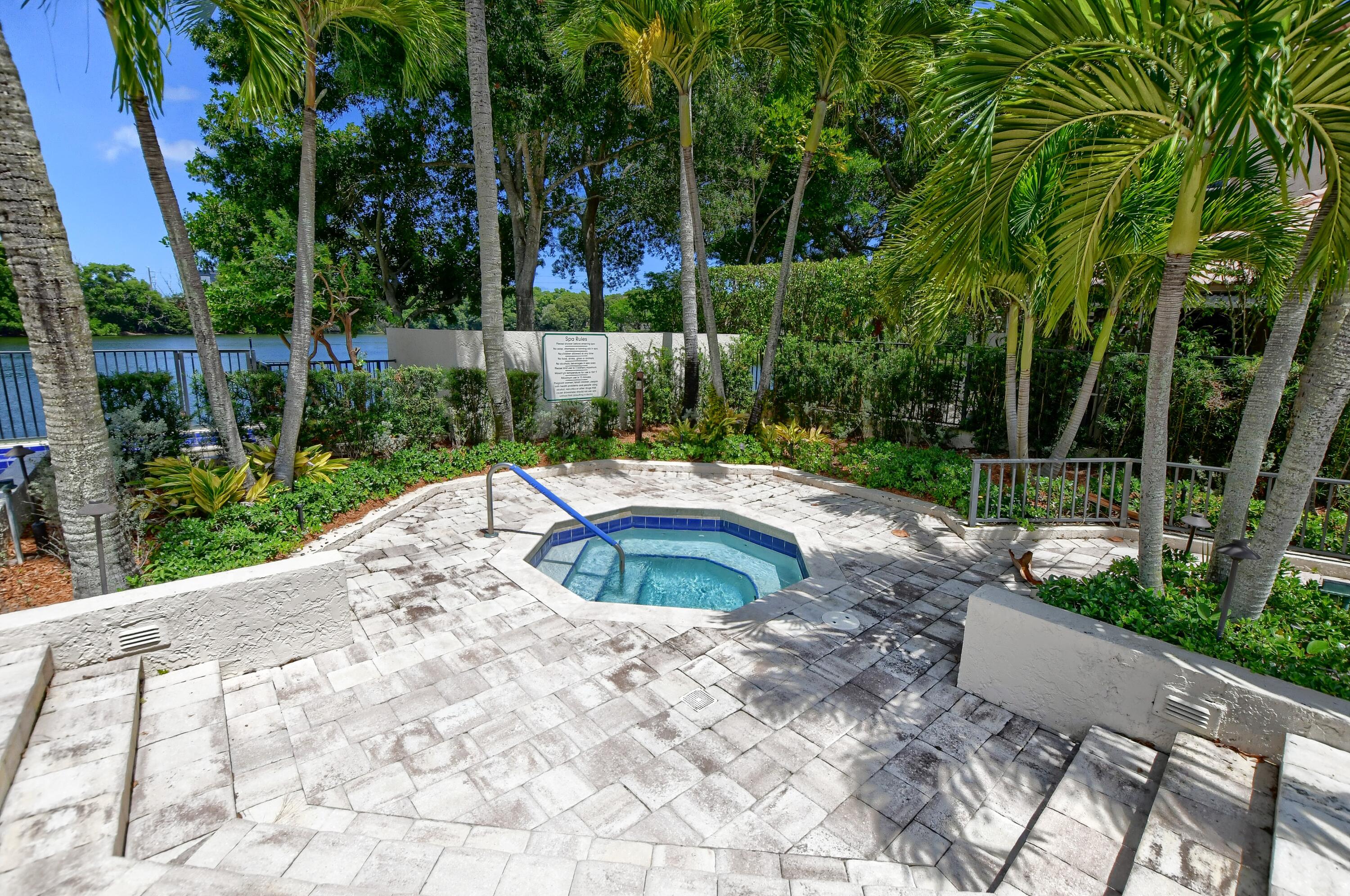 5241 Majorca Club Drive Boca Raton, FL 33486 - Photo 40 of 44 COMMUNITY POOL