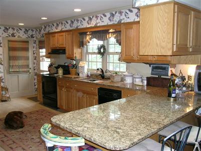 5050 Bryan Station Road Lexington, KY 40516 - Photo 8 of 15 Kitchen with granite countertops.