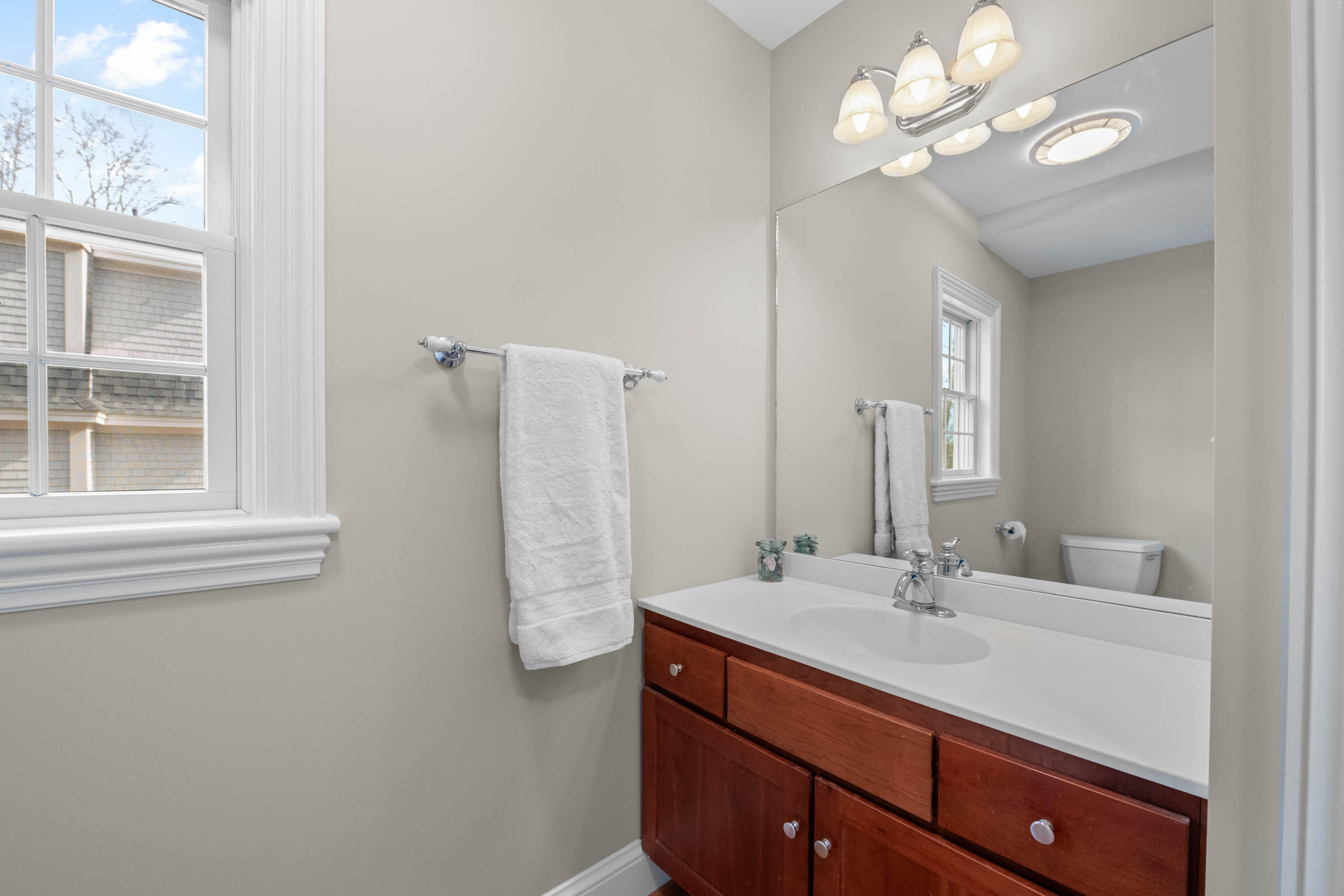 115 Maquoit Drive Freeport, ME 04032 - Photo 17 of 60 pic-17