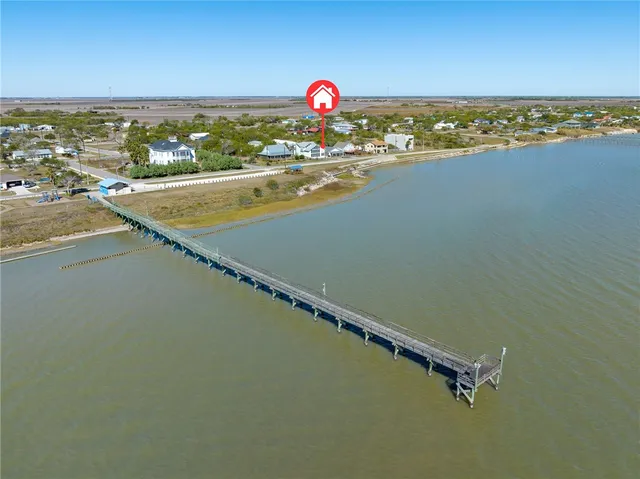 $975,000 | 605 Copano Bay Drive, Bayside, TX 78340