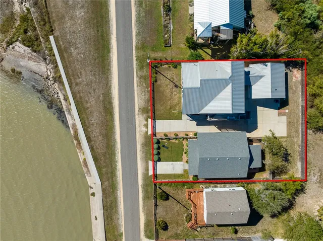 $975,000 | 605 Copano Bay Drive, Bayside, TX 78340