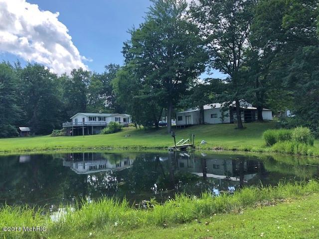 8912 North Pine Grove Road Vestaburg, MI 48891 - Photo 16 of 34