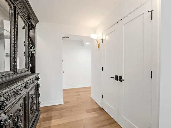 $13,000 | 200 East Delaware Place, Unit 89C, Chicago, IL 60611