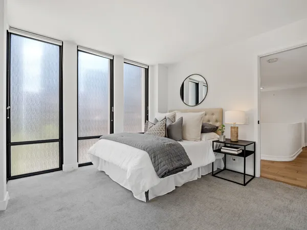 $13,000 | 200 East Delaware Place, Unit 89C, Chicago, IL 60611