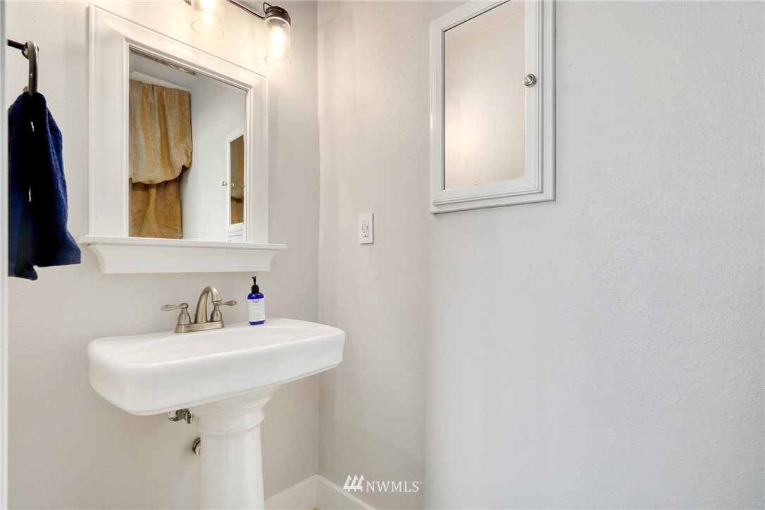 16958 Penn Road Mount Vernon, WA 98273 - Photo 12 of 29 Gallery Image 12