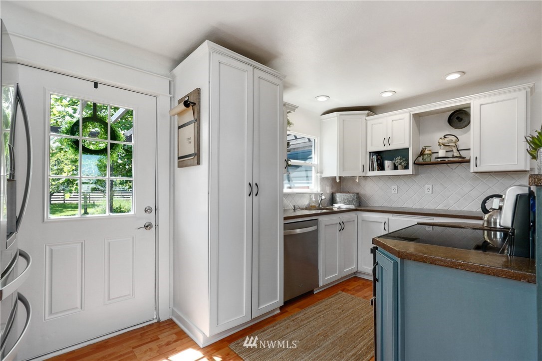 16958 Penn Road Mount Vernon, WA 98273 - Photo 4 of 29 Gallery Image 4